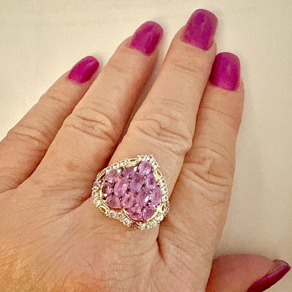 🩷Iliakaka Hot Pink Sapphire Heart Ring🩷